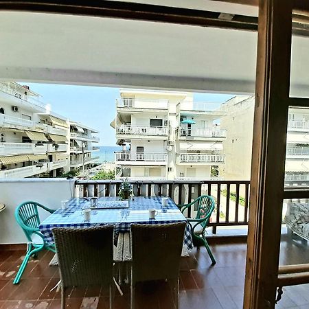 Perea Beach And Sea View Apartment Peraía Exterior foto